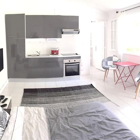 Studio Charmant Au Coeur De Boucan Canot 30 M² Avec Jardin Prive Saint-Paul 外观 照片