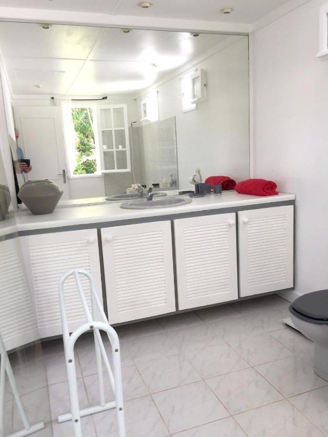 Studio Charmant Au Coeur De Boucan Canot 30 M² Avec Jardin Prive Saint-Paul 外观 照片